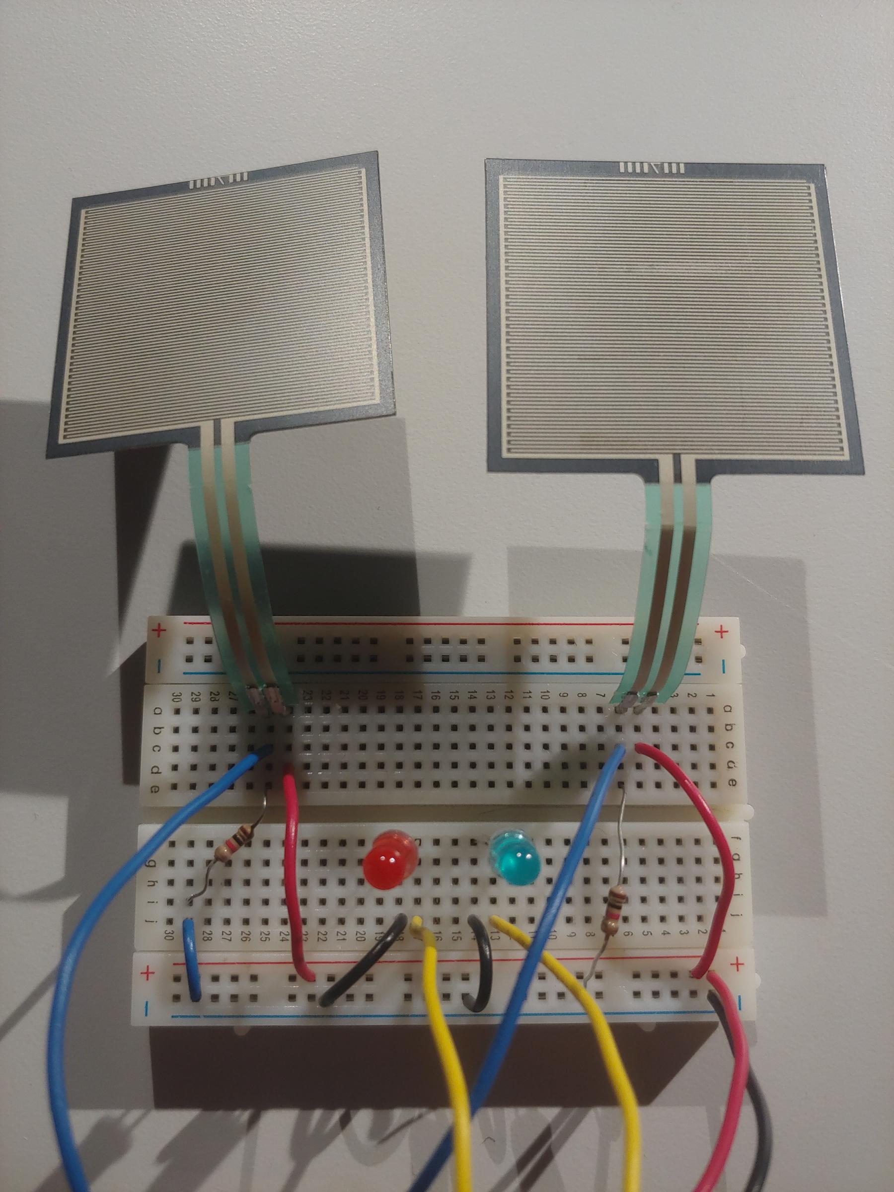 Demonstration pressure sensors Arduino at rest overview.