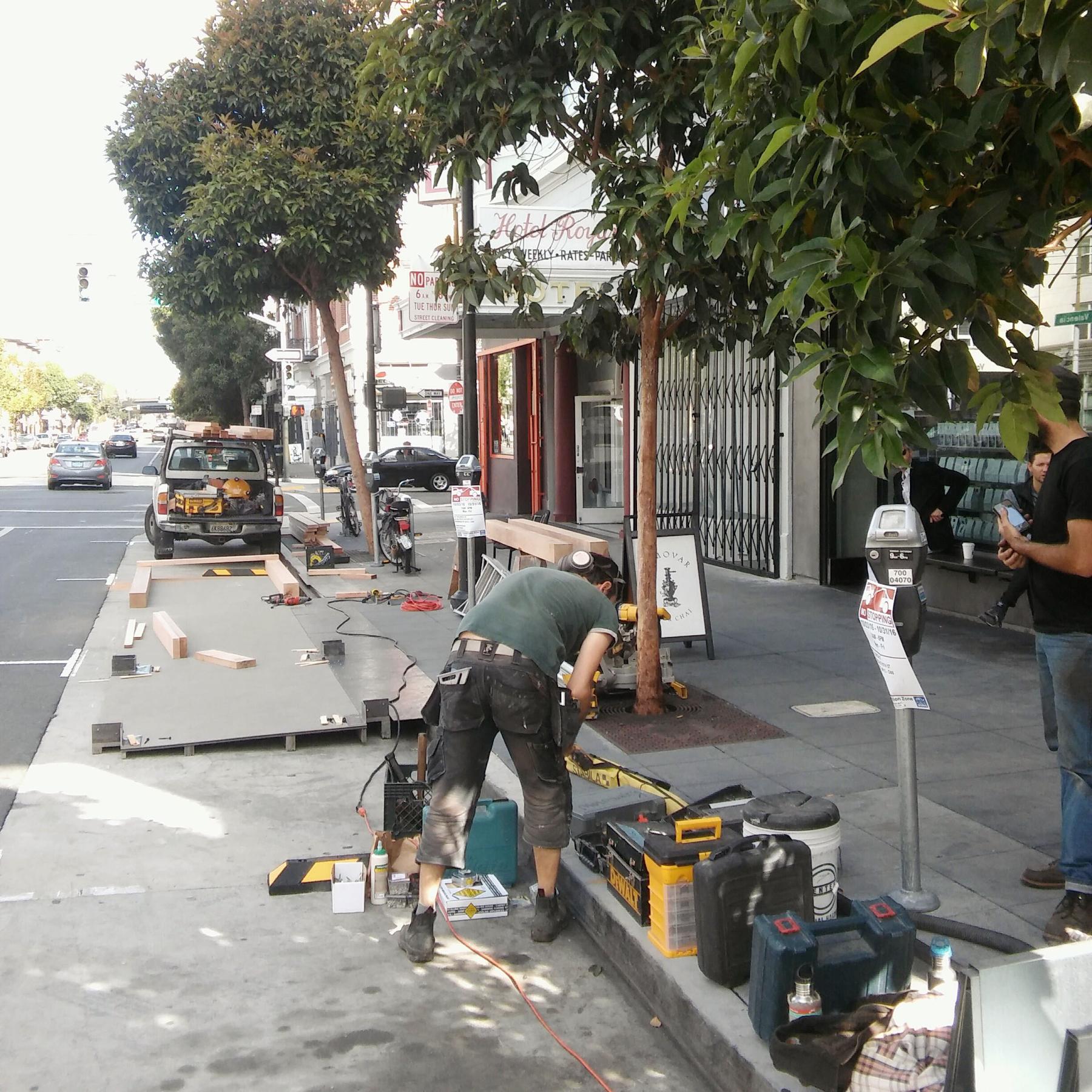 Raising the parklet.
