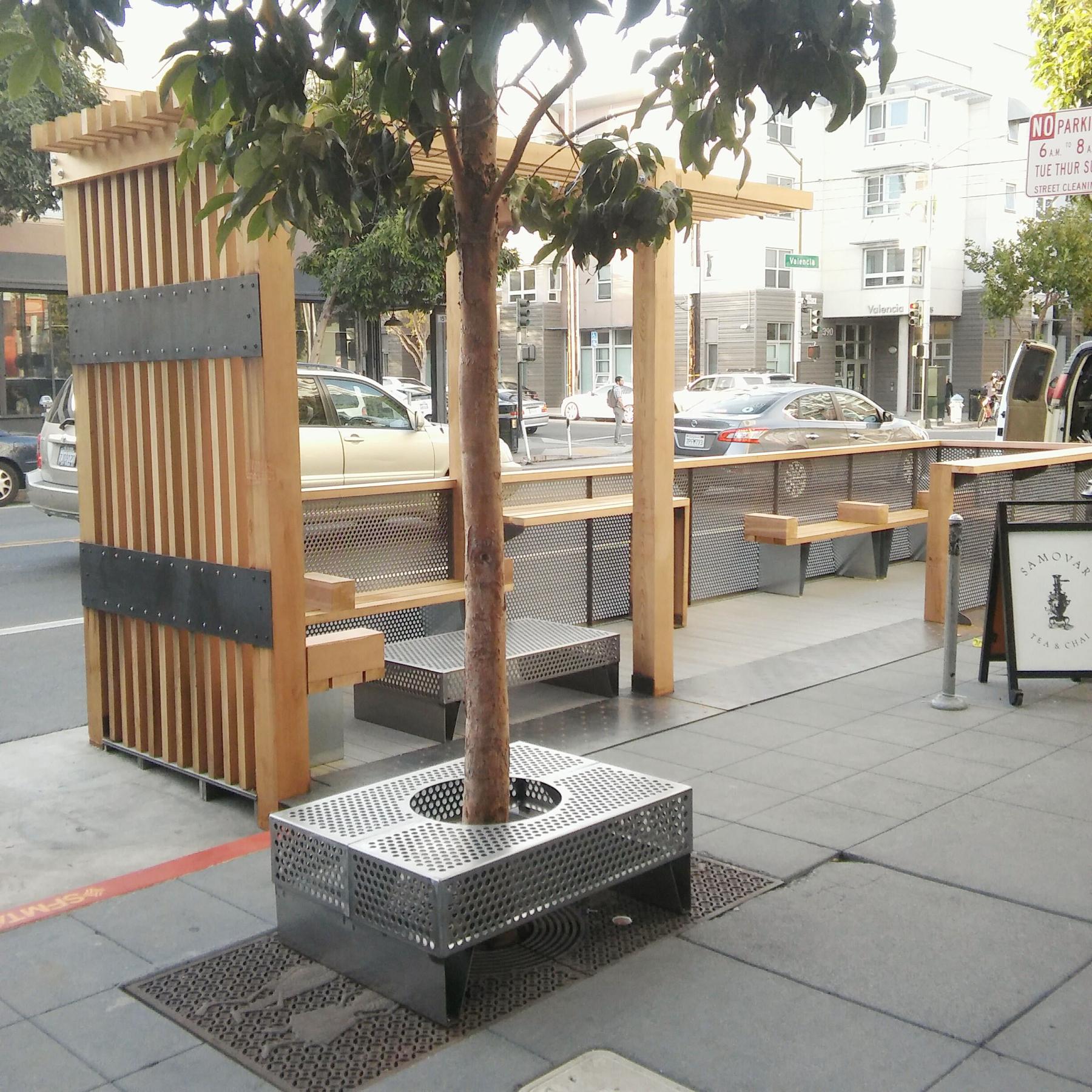 Parklet build side rear.
